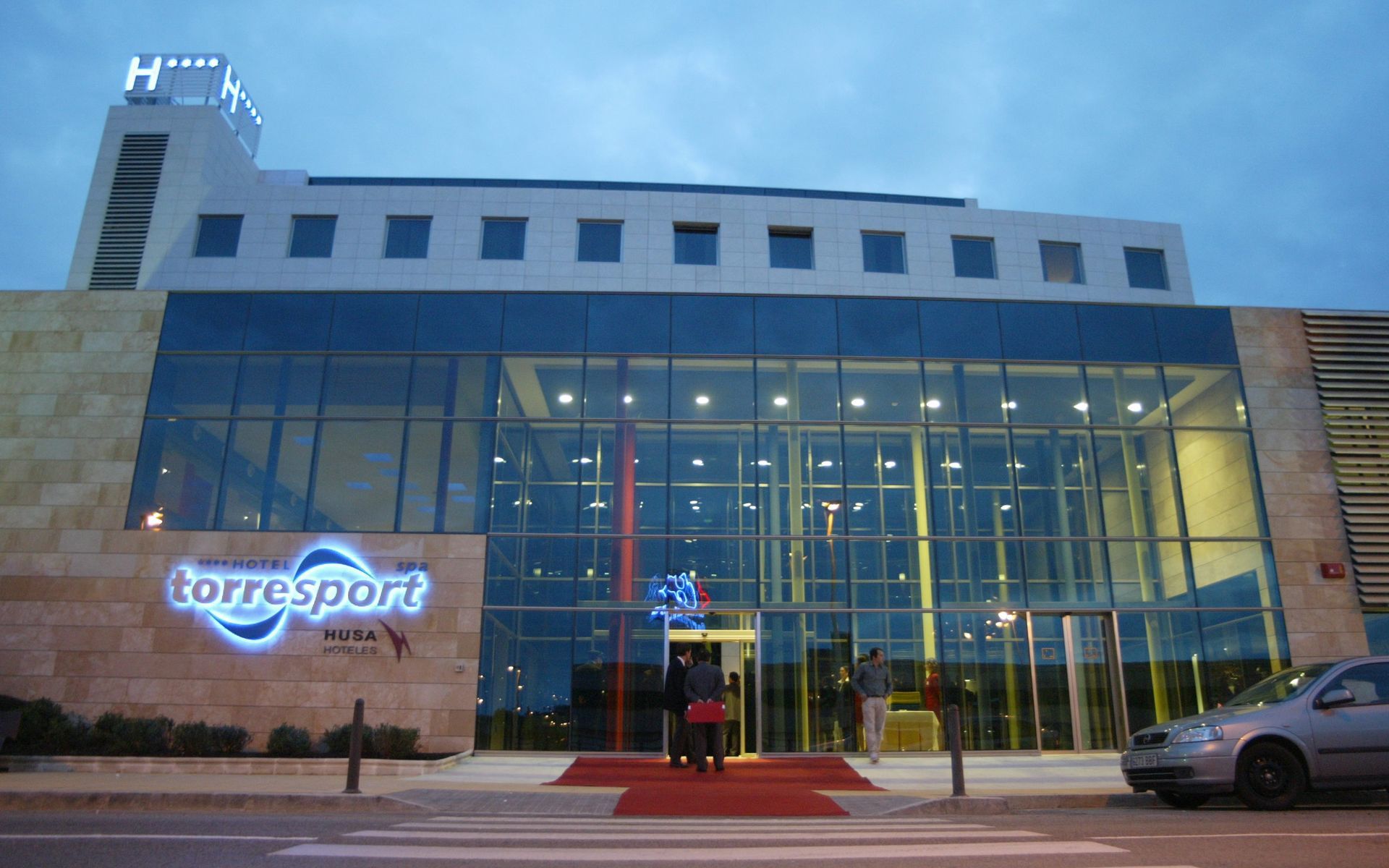 Hotel Torresport Torrelavega Extérieur photo